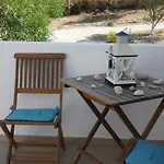 Pensjonat Kapetan Giannis Adamantas (Milos)