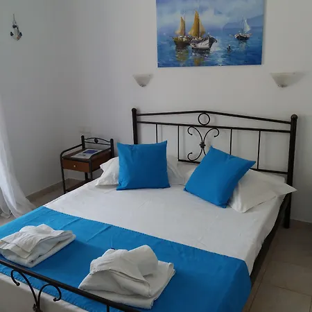 Kapetan Giannis بيت ضيافة 3*