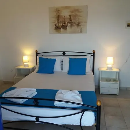 Kapetan Giannis بيت ضيافة