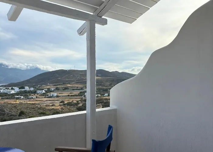 Kapetan Giannis Adamantas (Milos)