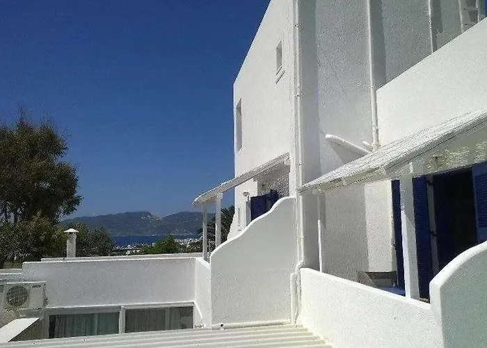 Kapetan Giannis Adamantas (Milos)