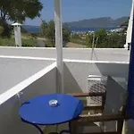Kapetan Giannis Adamantas (Milos)