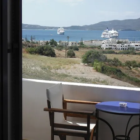Kapetan Giannis Guest house Adamantas (Milos)