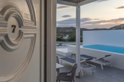 Kapetan Giannis 3* Adámasz