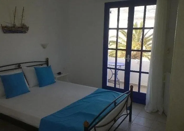 Kapetan Giannis Pensionat Adamantas (Milos)